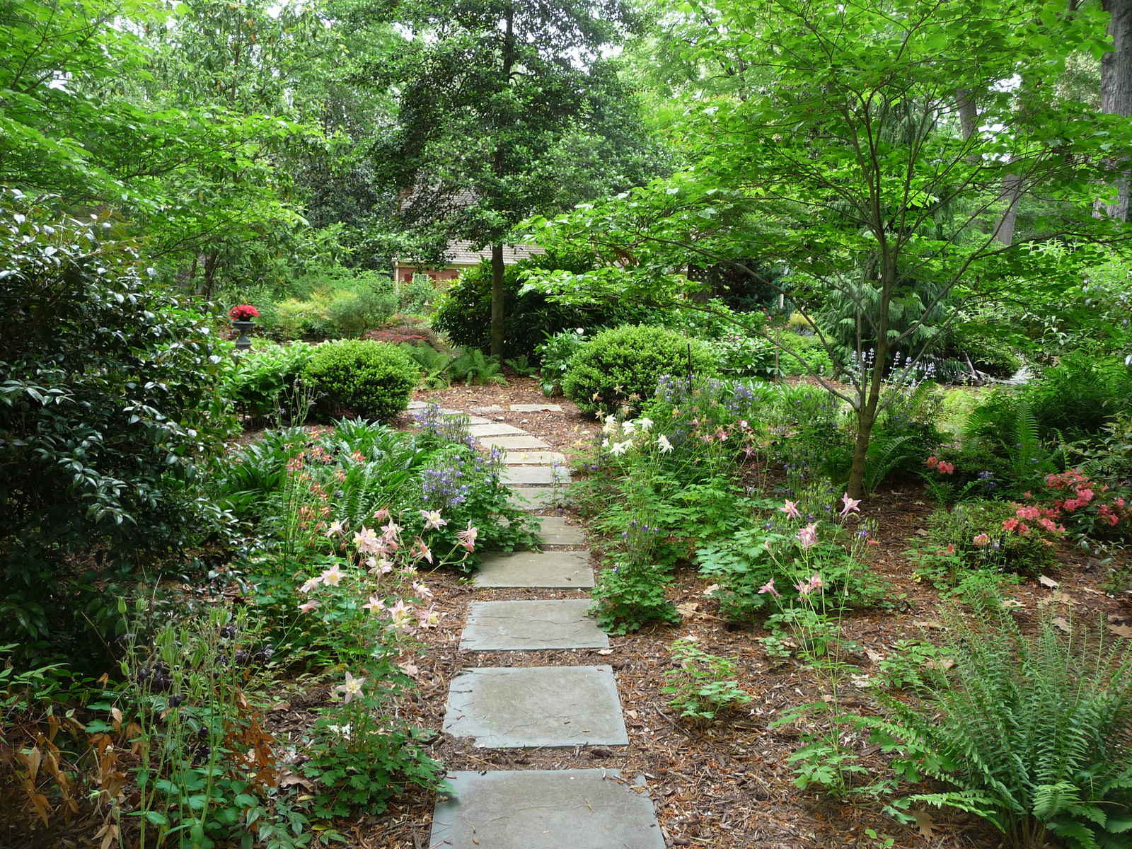  : Pavers & Stone : Richmond VA Landscape Designer: Gardens by Monit, LLC: Monit Rosendale landscape designer Richmond and Charlottesville Virginia and Fredericksburg Virginia and Williamsburg Virginia