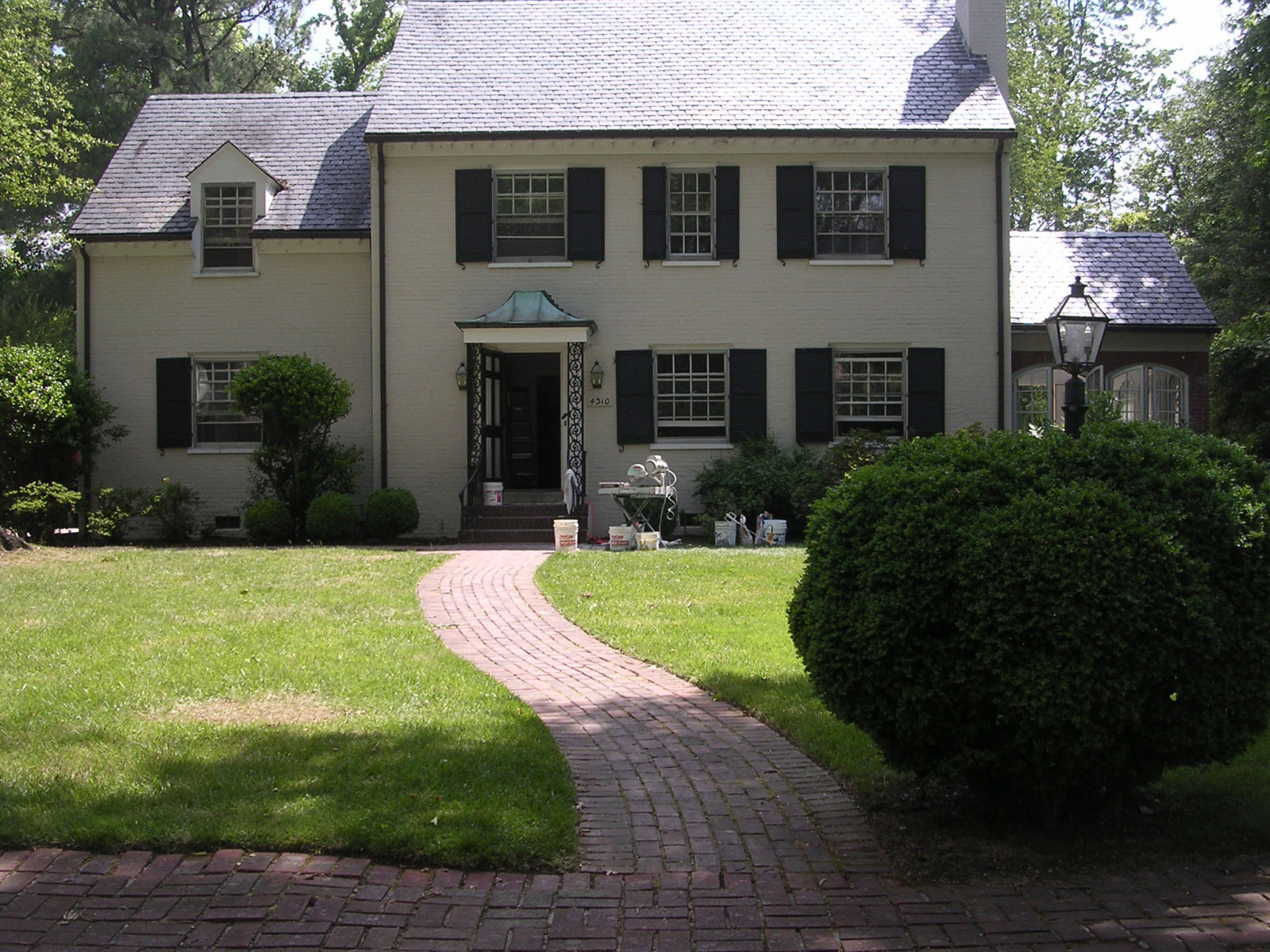 Before : Before/After : Richmond VA Landscape Designer: Gardens by Monit, LLC: Monit Rosendale landscape designer Richmond and Charlottesville Virginia and Fredericksburg Virginia and Williamsburg Virginia