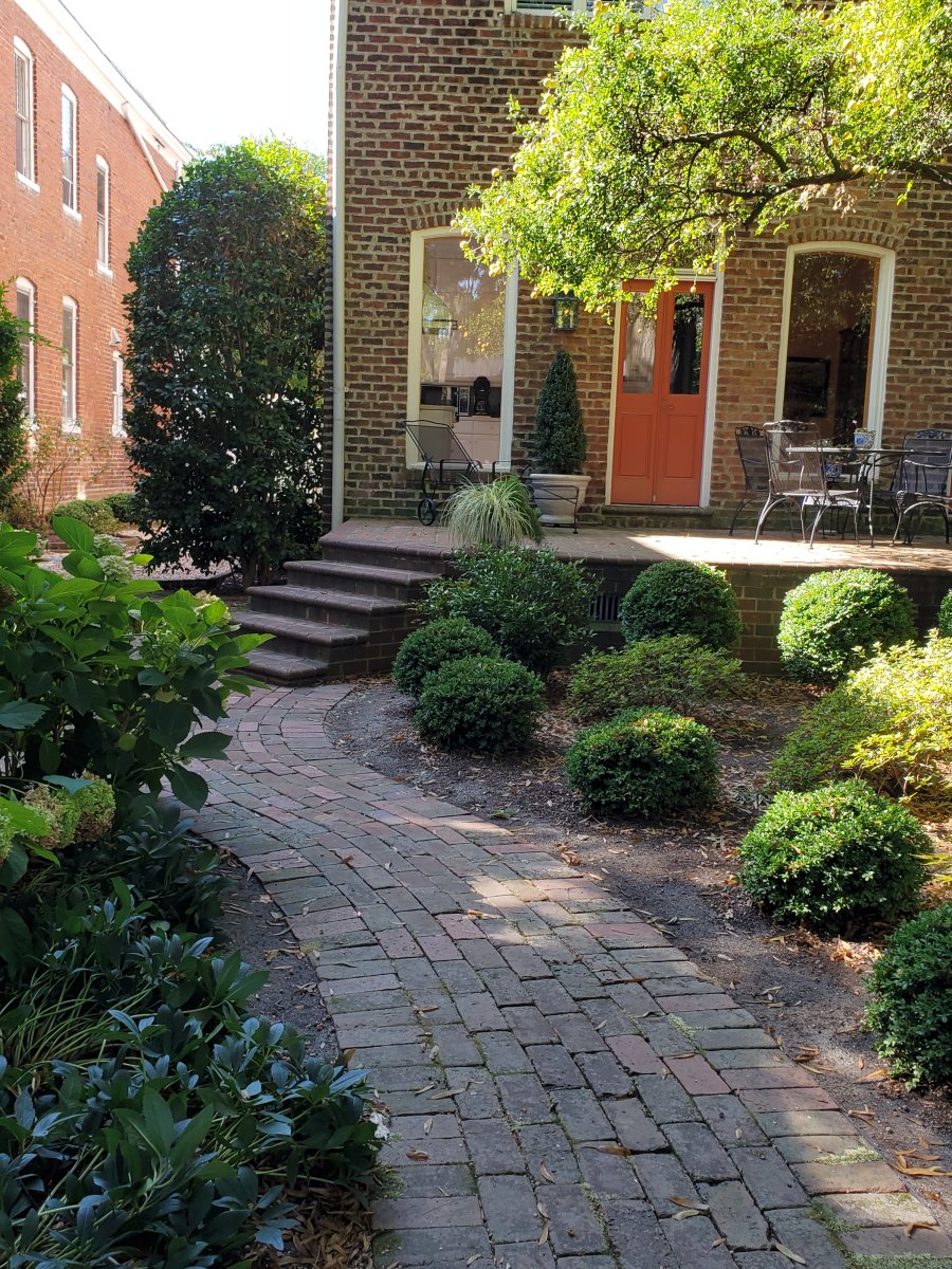  : Pavers & Stone : Richmond VA Landscape Designer: Gardens by Monit, LLC: Monit Rosendale landscape designer Richmond and Charlottesville Virginia and Fredericksburg Virginia and Williamsburg Virginia