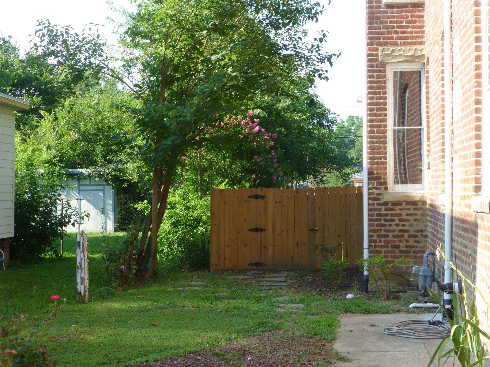 Before : Before/After : Richmond VA Landscape Designer: Gardens by Monit, LLC: Monit Rosendale landscape designer Richmond and Charlottesville Virginia and Fredericksburg Virginia and Williamsburg Virginia