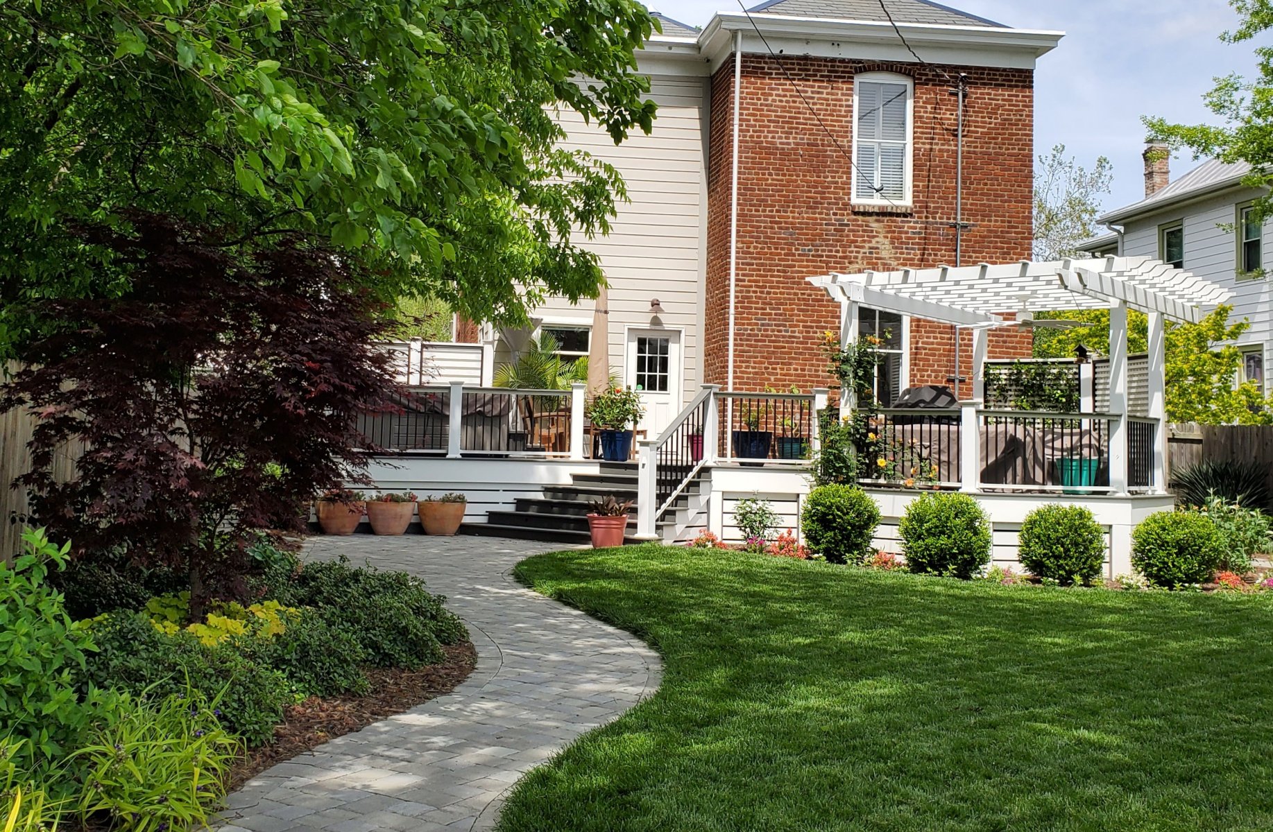 Newline paver walk. : Pavers & Stone : Richmond VA Landscape Designer: Gardens by Monit, LLC: Monit Rosendale landscape designer Richmond and Charlottesville Virginia and Fredericksburg Virginia and Williamsburg Virginia