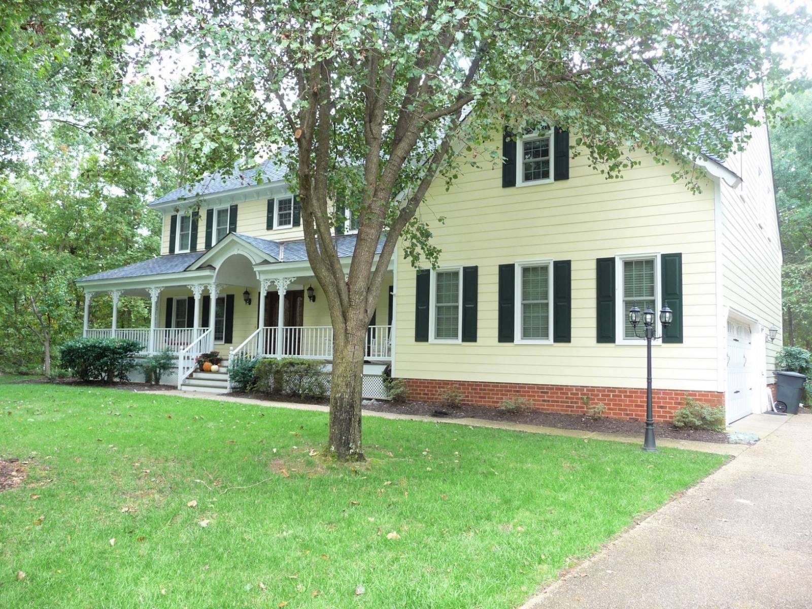 Before : Before/After : Richmond VA Landscape Designer: Gardens by Monit, LLC: Monit Rosendale landscape designer Richmond and Charlottesville Virginia and Fredericksburg Virginia and Williamsburg Virginia