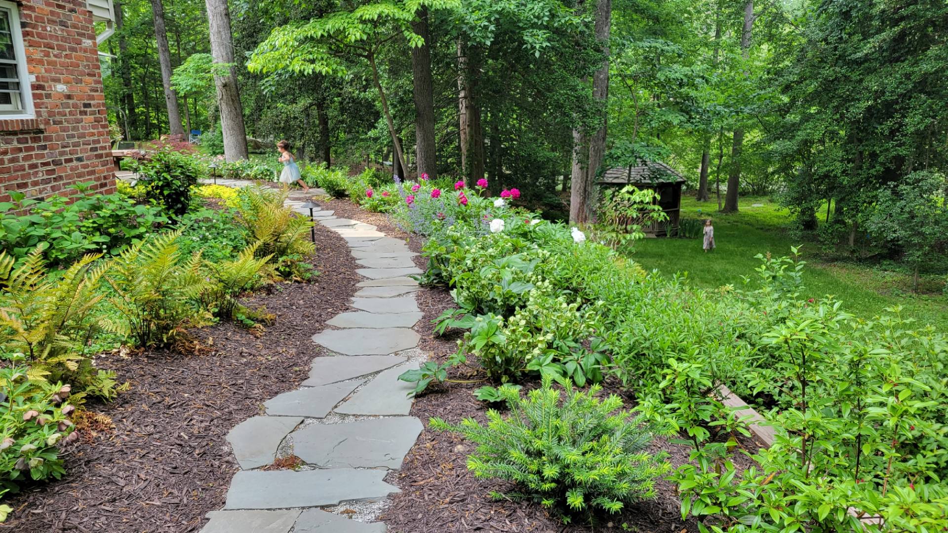  : Pavers & Stone : Richmond VA Landscape Designer: Gardens by Monit, LLC: Monit Rosendale landscape designer Richmond and Charlottesville Virginia and Fredericksburg Virginia and Williamsburg Virginia